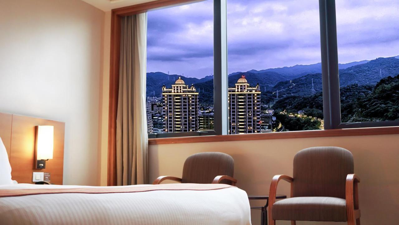 Hione Holiday Hotel Taipei Rom bilde